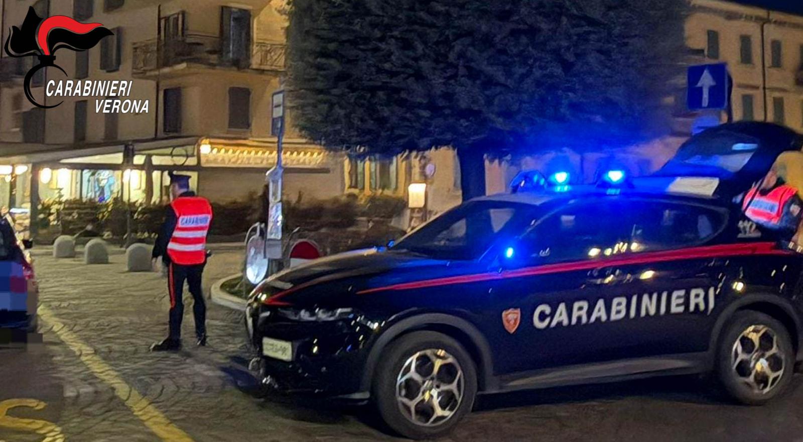 Auto dei Carabinieri a Verona