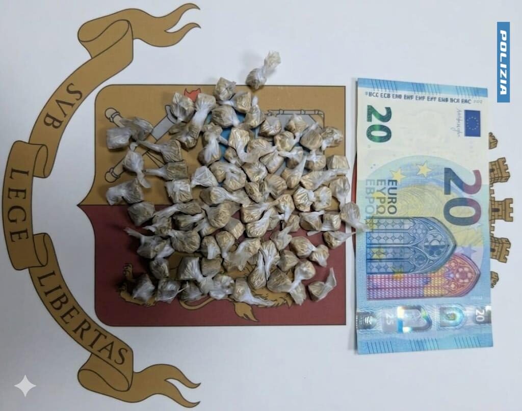 Polizia Veronetta eroina spaccio spacciatore droga Verona