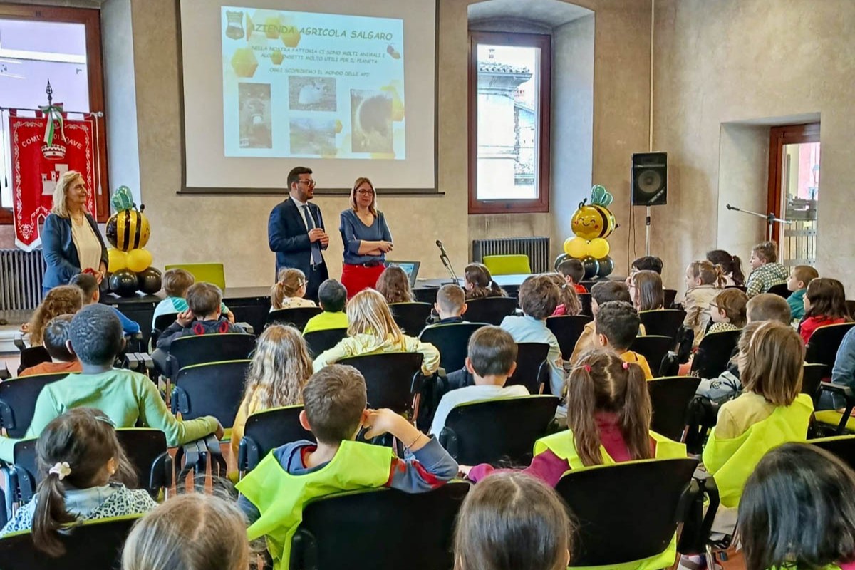 Soave apicoltura apiario scuole bambini